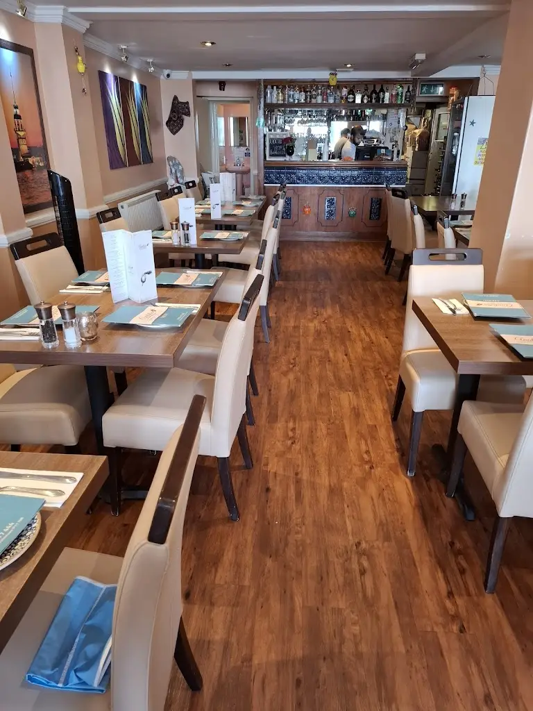 Anatolia Restaurant_Felixstowe_slider_image_3