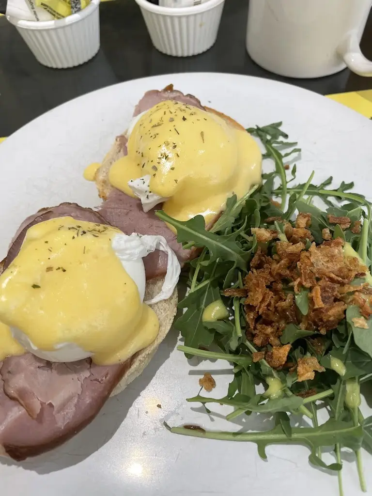 Sandy Fragata_Gulliver's Wife Café_Felixstowe_review