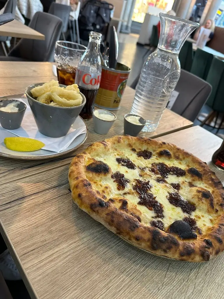 Iannellis_Aylesbury_slider_image_2