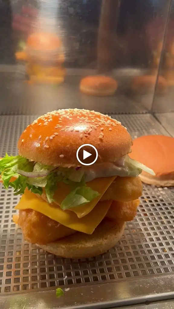 Fish Dish Fish & Chips Restaurant_Felixstowe_slider_image_3