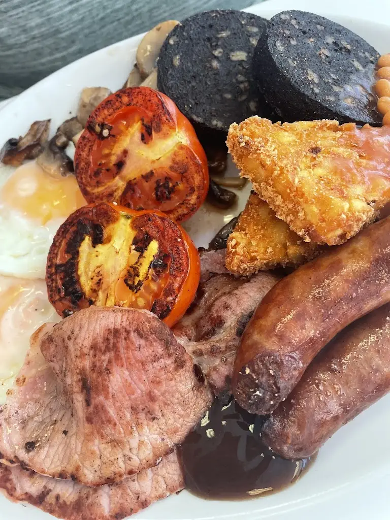 Sandy Fragata_The Cafe On The Corner_Felixstowe_recensione