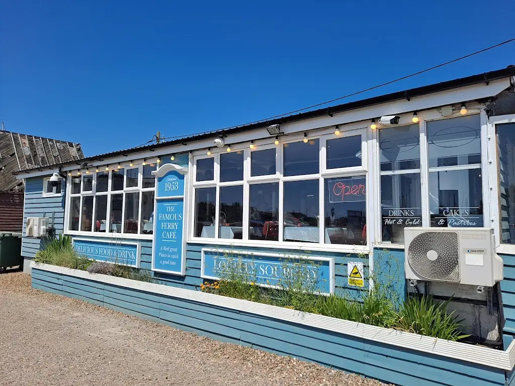 Winkles Riverside Restaurant_Felixstowe_slider_image_2