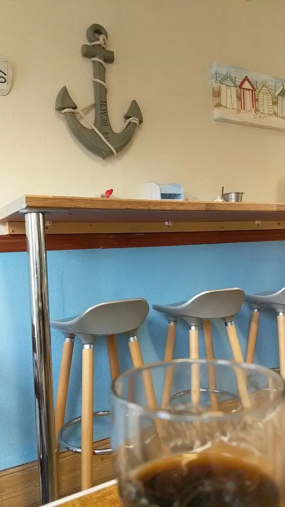 Beach Bites_Felixstowe_slider_image_2