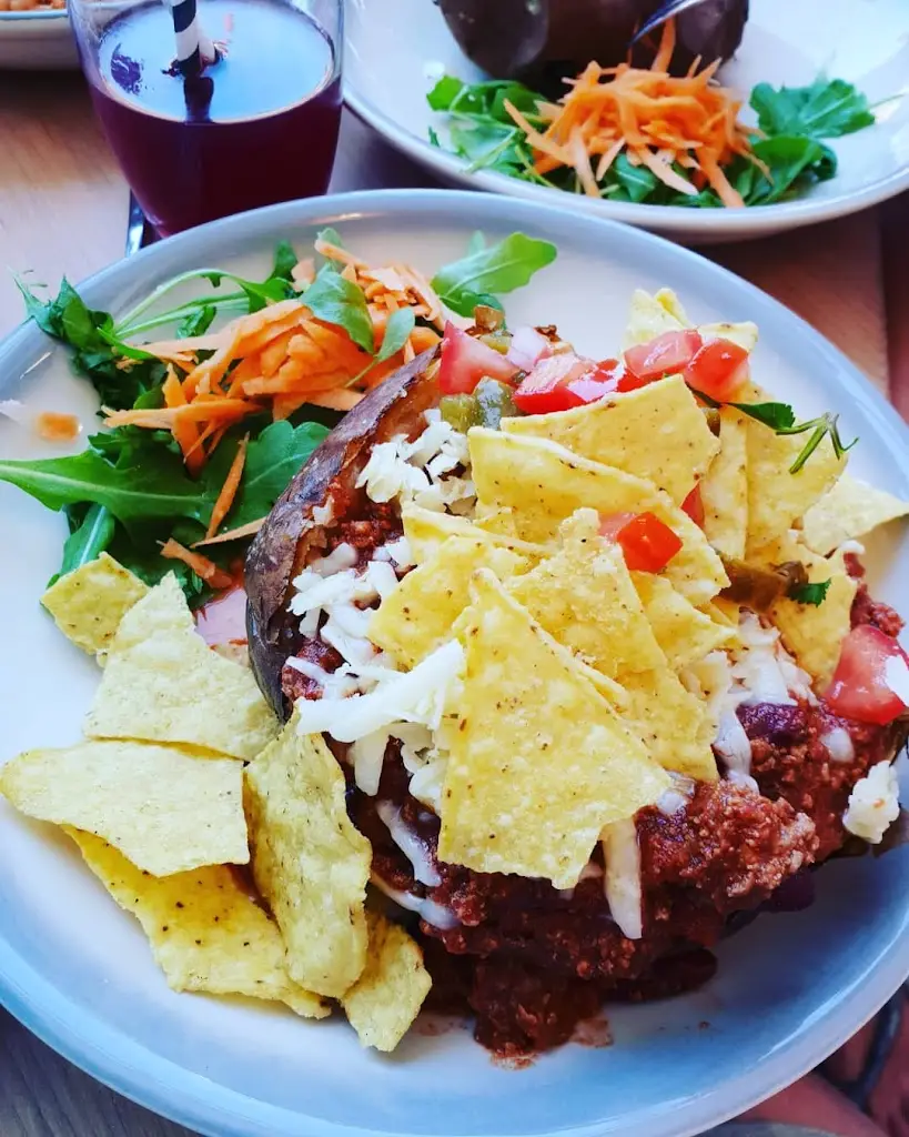 Hannah Traynor_Spud Hut_Felixstowe_review