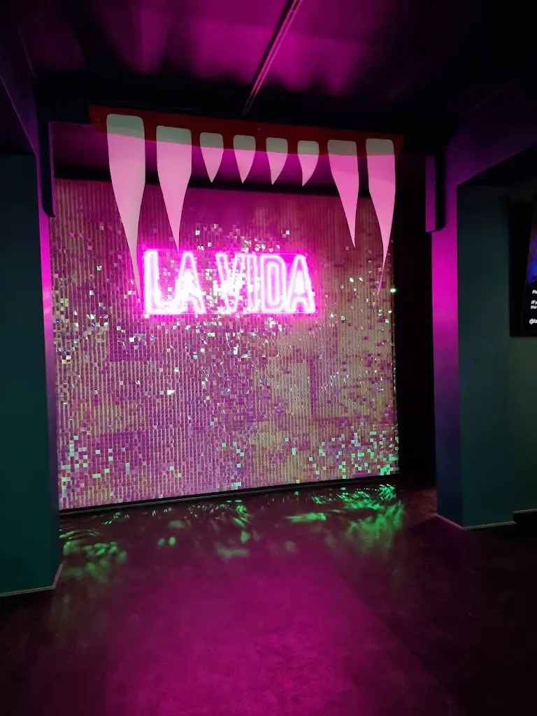 La Vida_Felixstowe_slider_image_2