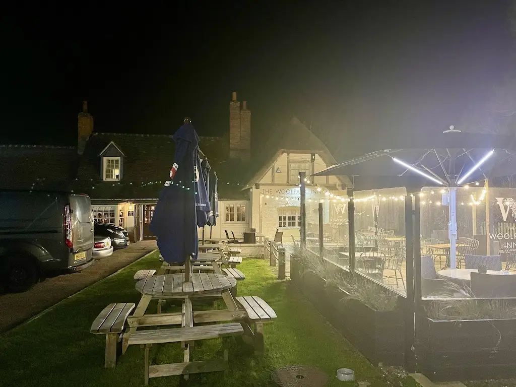 A Geo_The Woolpack_Aylesbury_recensione