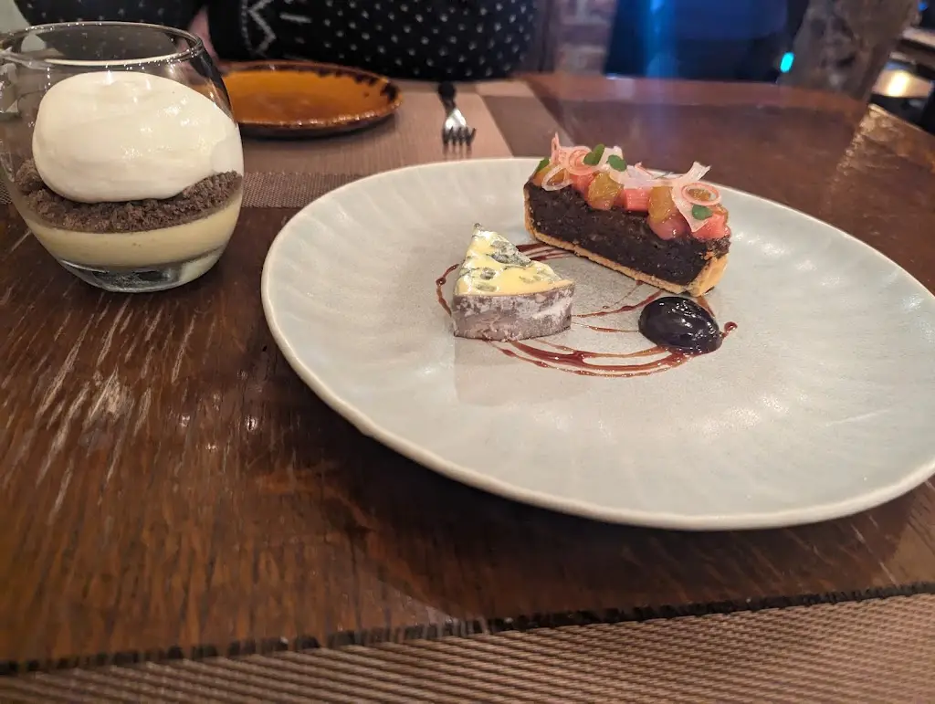 Menu_The Three Horseshoes_Fordham_image_8