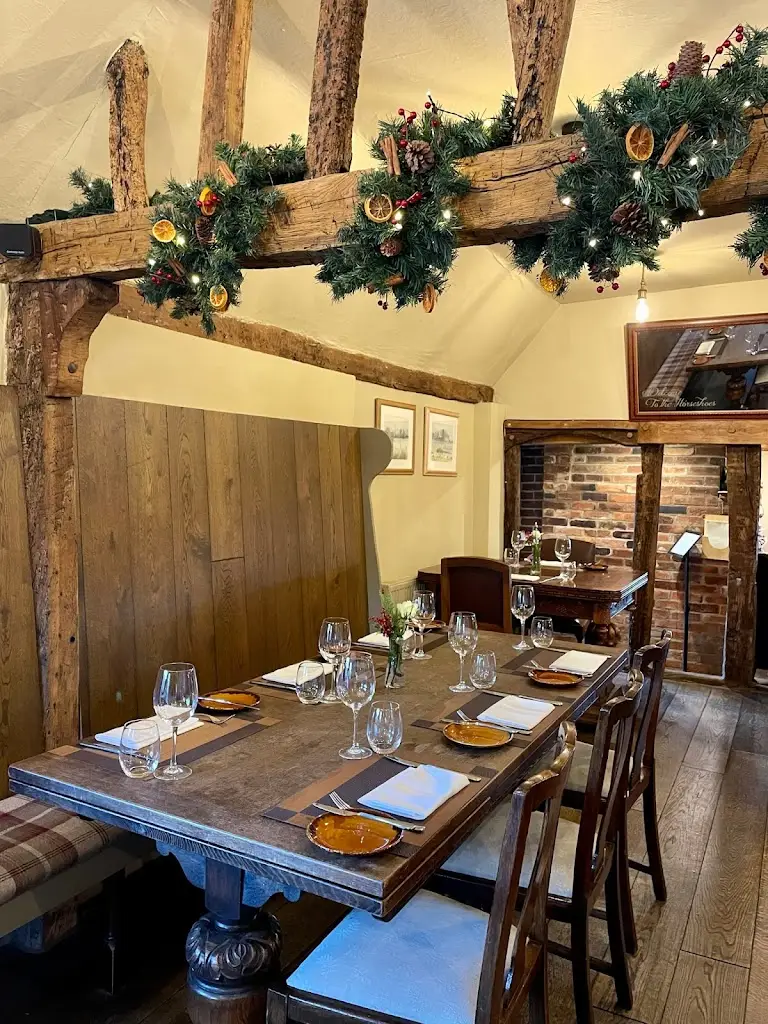 The Three Horseshoes_Fordham_slider_image_1