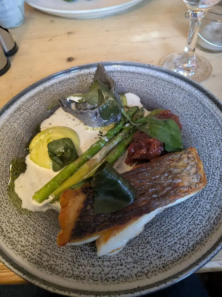 Sarah Blake_The Red Lion_Freshwater_review