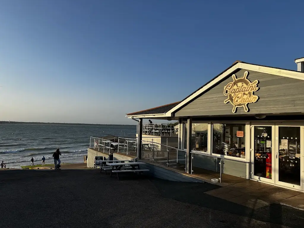 Colwell Captains Cabin Cafe restaurant in Freshwater