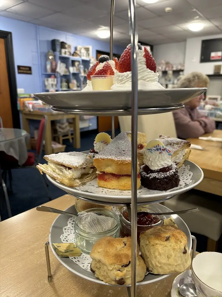 Lingla Cafe & Gift Shop_Frizington_slider_image_2