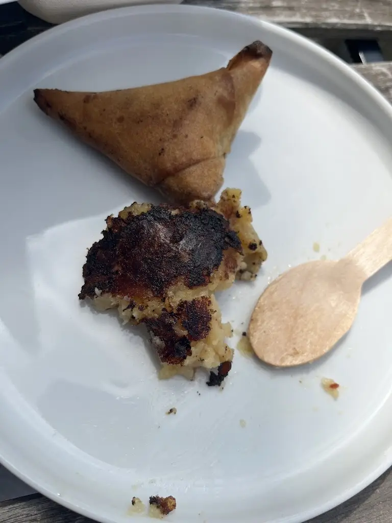 Kesh B._BALTI BLVD Resturant & cafe_Furnace Green_review