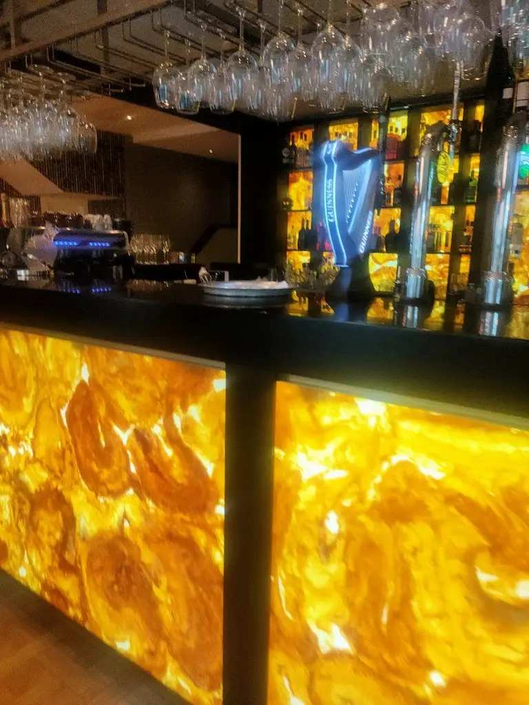 v g_La Bella Vita _Garforth_review