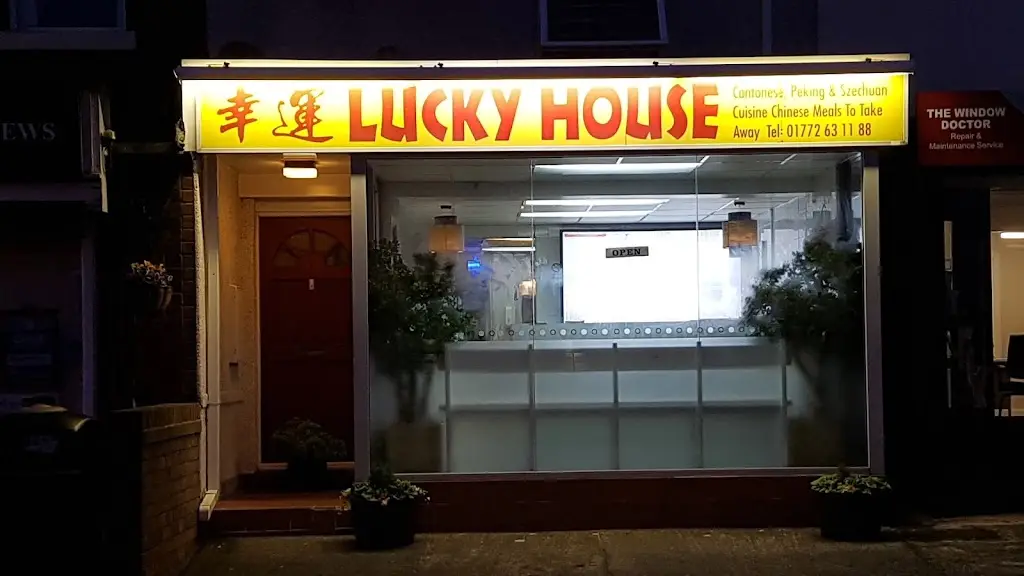 Lucky House_Freckleton_slider_image_3