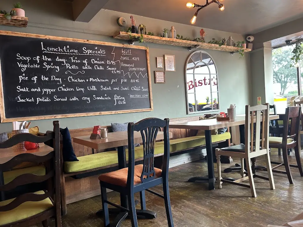 Elisa Winstanley_Dizzy Ducks Bistro_Freckleton_recensione