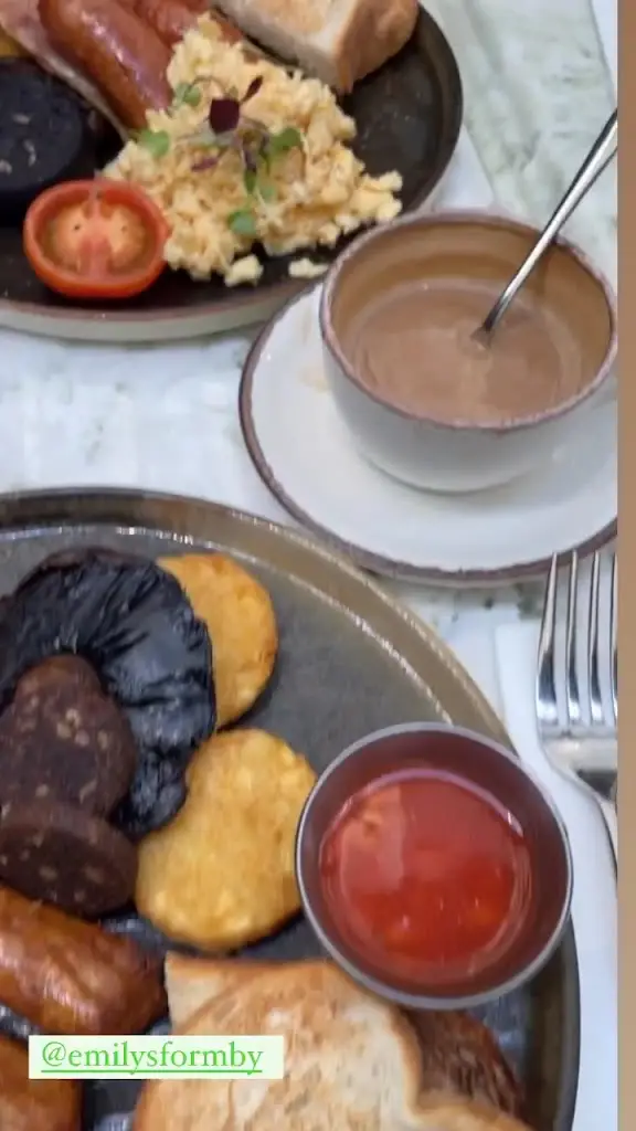 Emily's_Formby_slider_image_2