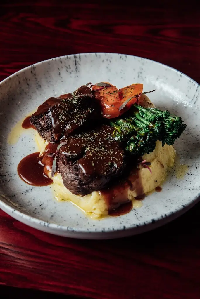 Don Luigi Formby_Formby_slider_image_3