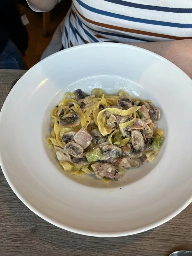 Menu_Sorrento_Formby_image_8