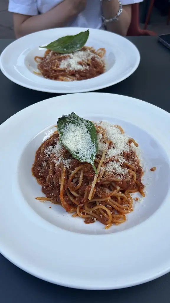 Florence_Sorrento_Formby_review