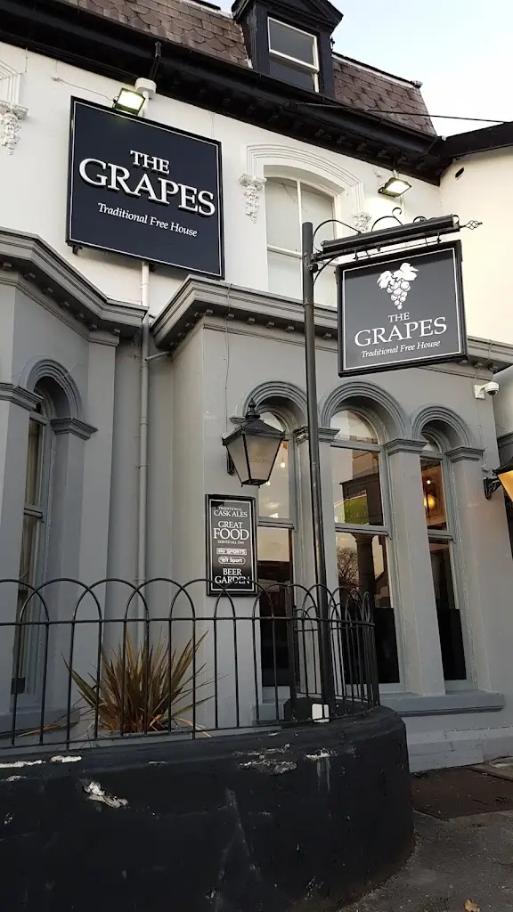 Grapes Hotel Formby Restaurant in Formby