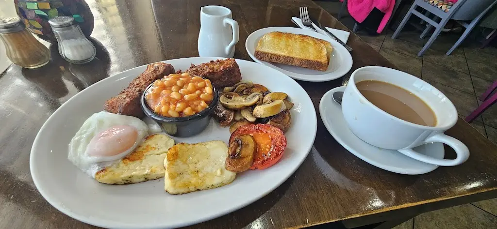 Stephen Bold_The Kitchen_Formby_review