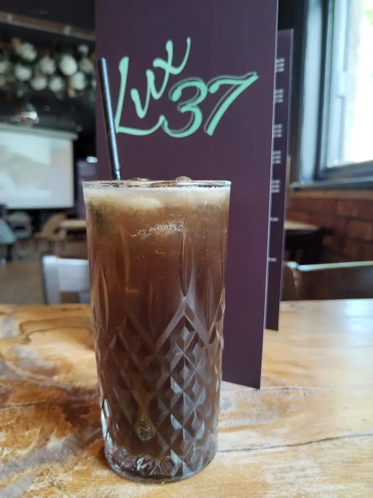 Menu_Lux37_Formby_image_1