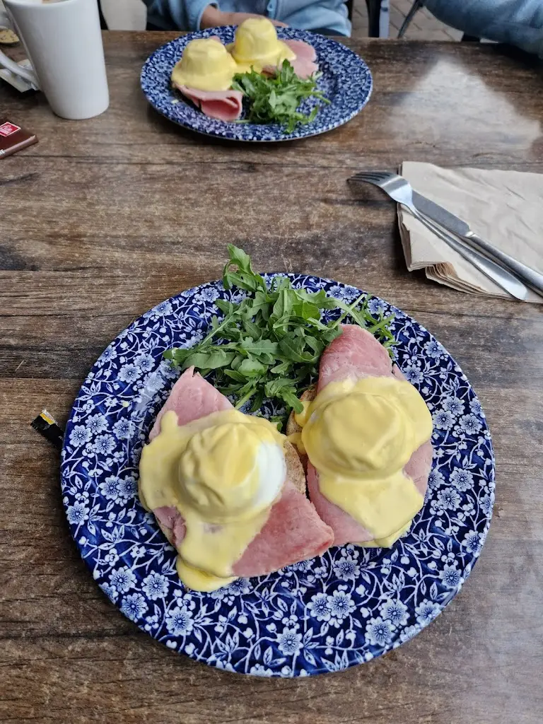 Inese_The Lifeboat_Formby_review