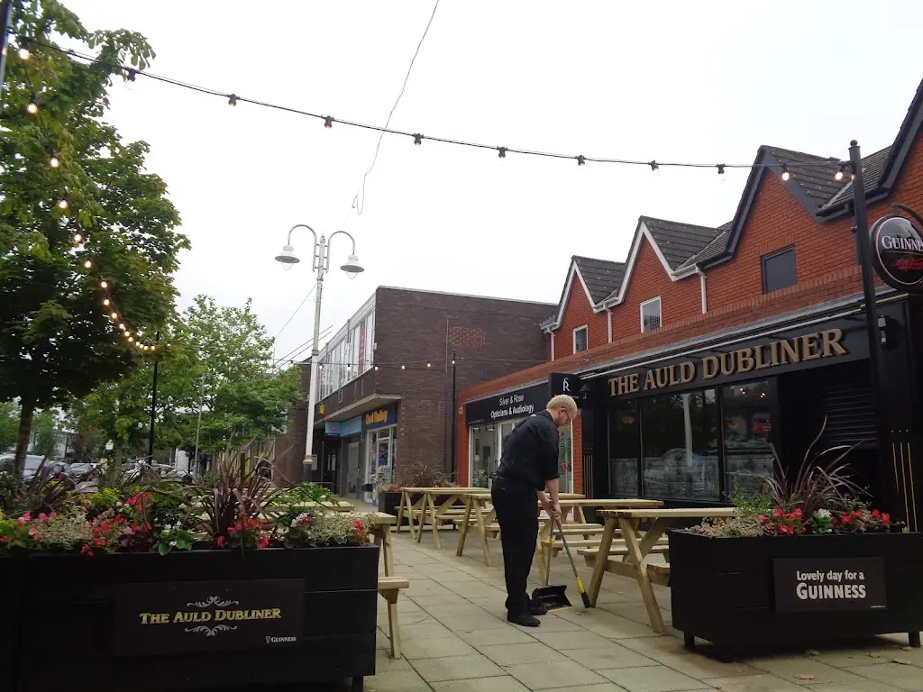 The Auld Dubliner_Formby_slider_image_2