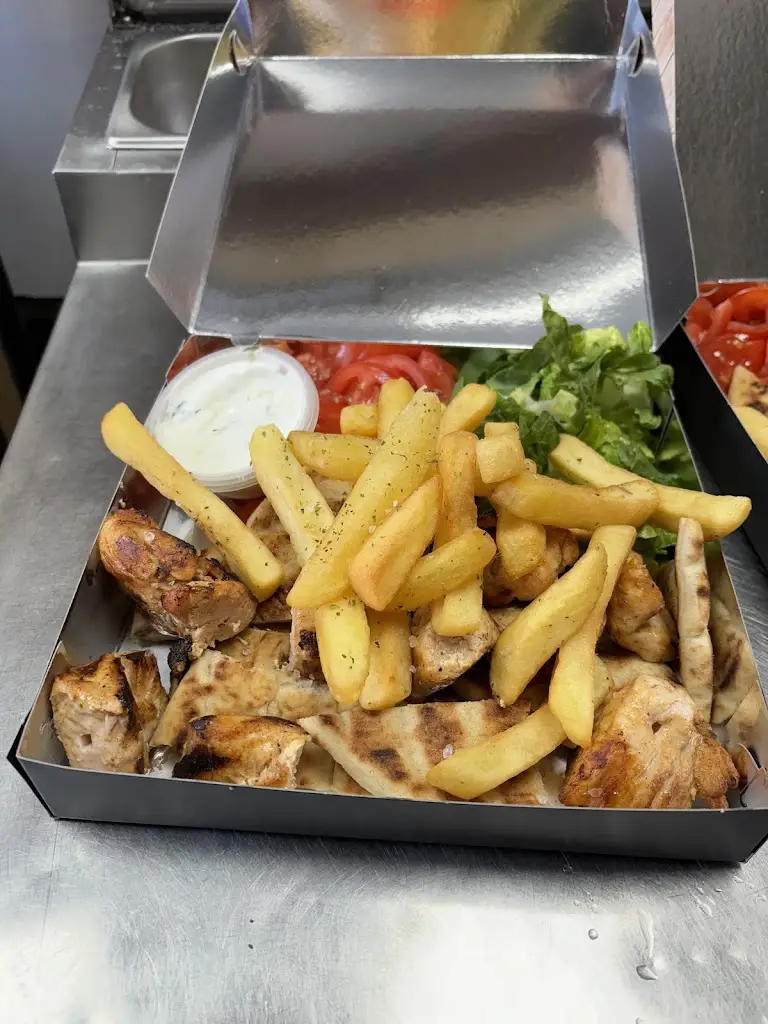 Greek Style Grill_Formby_slider_image_2