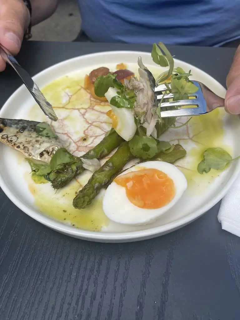 Rachel Baldwin_The King of Prussia_Fowey_review