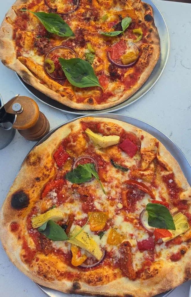 Nikki Kaur_Bufala Fowey_Fowey_review