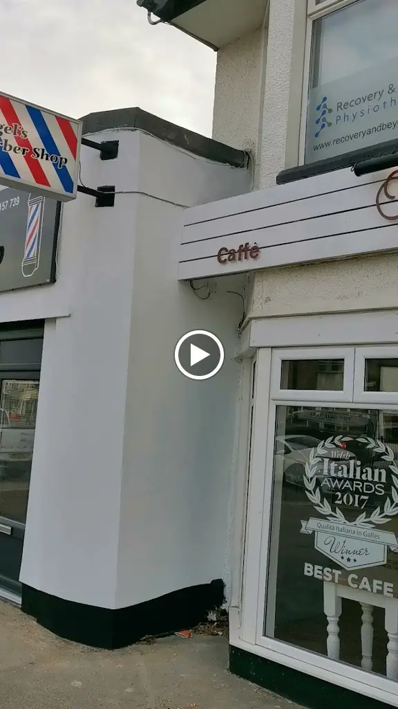 Organicafè_Fowey_slider_image_2