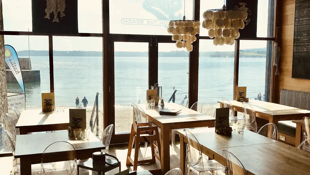 Sam's On The Beach_Fowey_slider_image_1