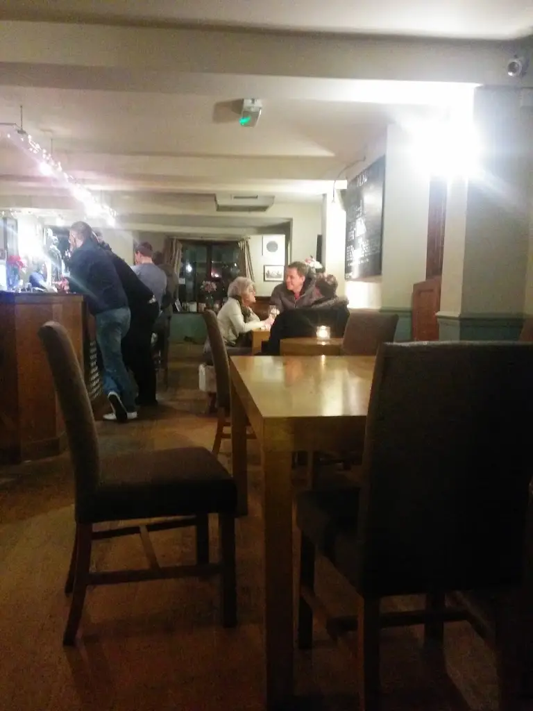 Zoe Bennett_The Dog & Partridge_Alcester_Bewertung