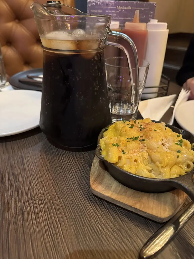 Globe Trotter_Grillz Grillhouse_Aston_review