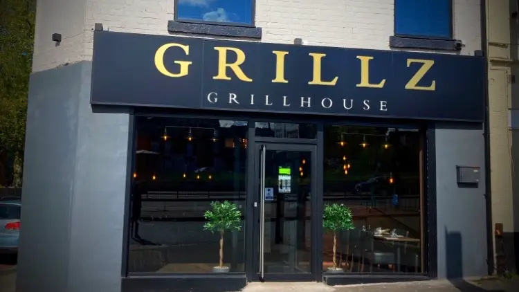 Grillz Grillhouse restaurante en Aston
