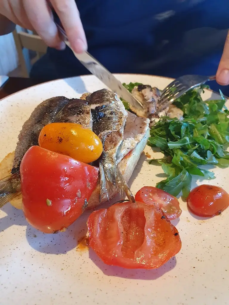 Menu_The Lugger Inn_Fowey_image_6