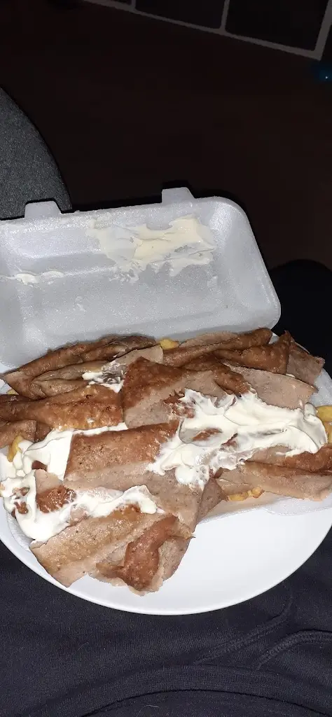 Benji Barker_Pizza Place_Gilberdyke_review