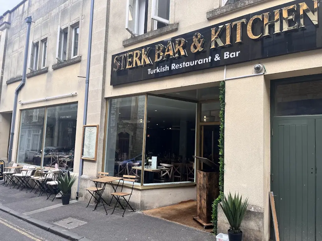 P_Addler_Sterk Bar & Kitchen_Frome_review