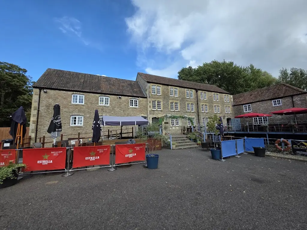 Julian Curtis_The Mill at Rode_Frome_review