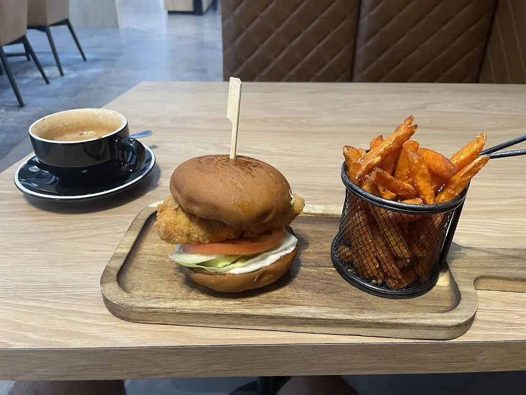 James Kew_Tool & Gauge_Frome_review