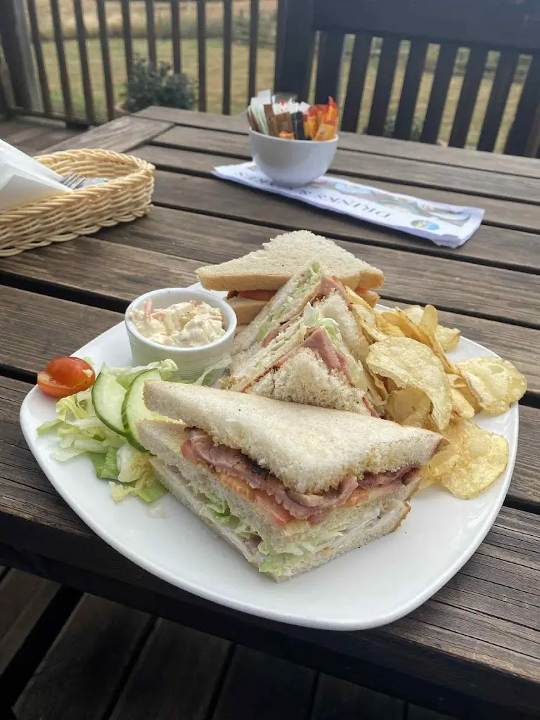 DJ Reviews & Reveals_Glebe Farm Shop & Tea Room_Geddington_review