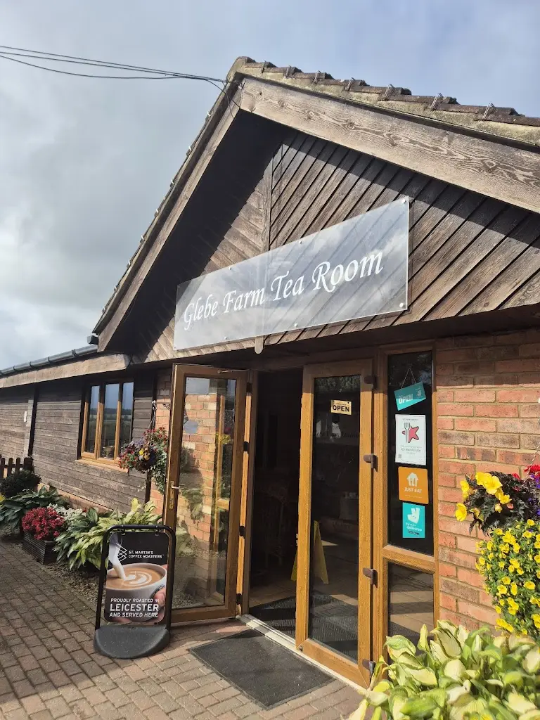 Glebe Farm Shop & Tea Room restaurant in Geddington
