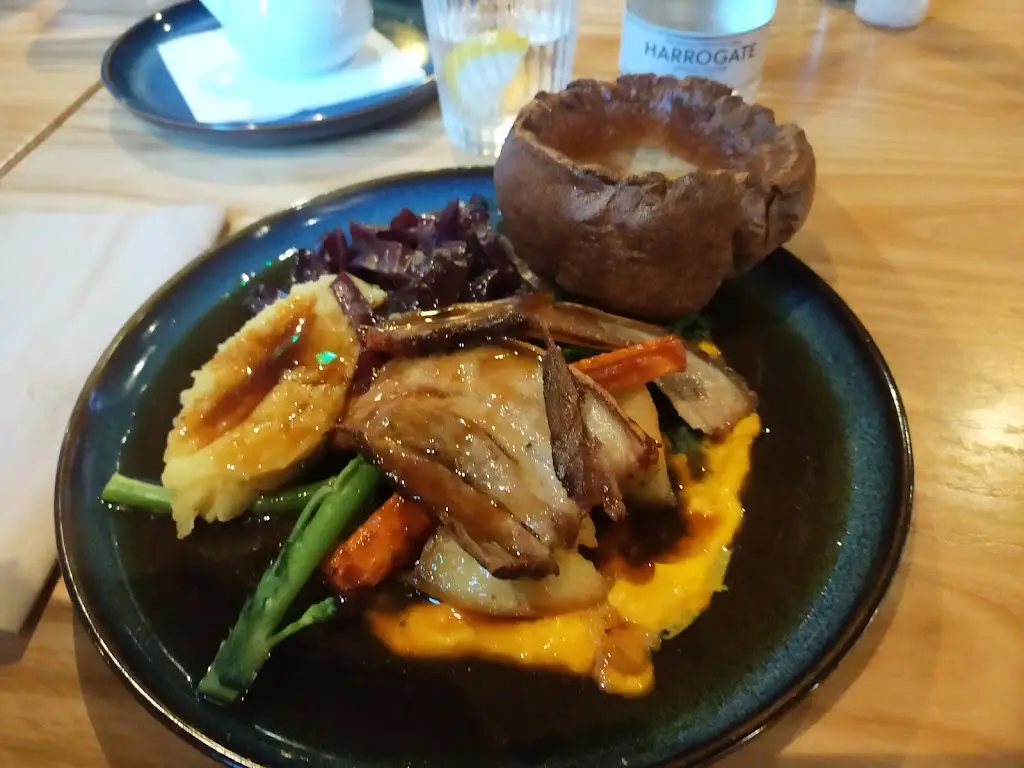 Jill Cross_19 Kitchen & Bar_Garstang_review
