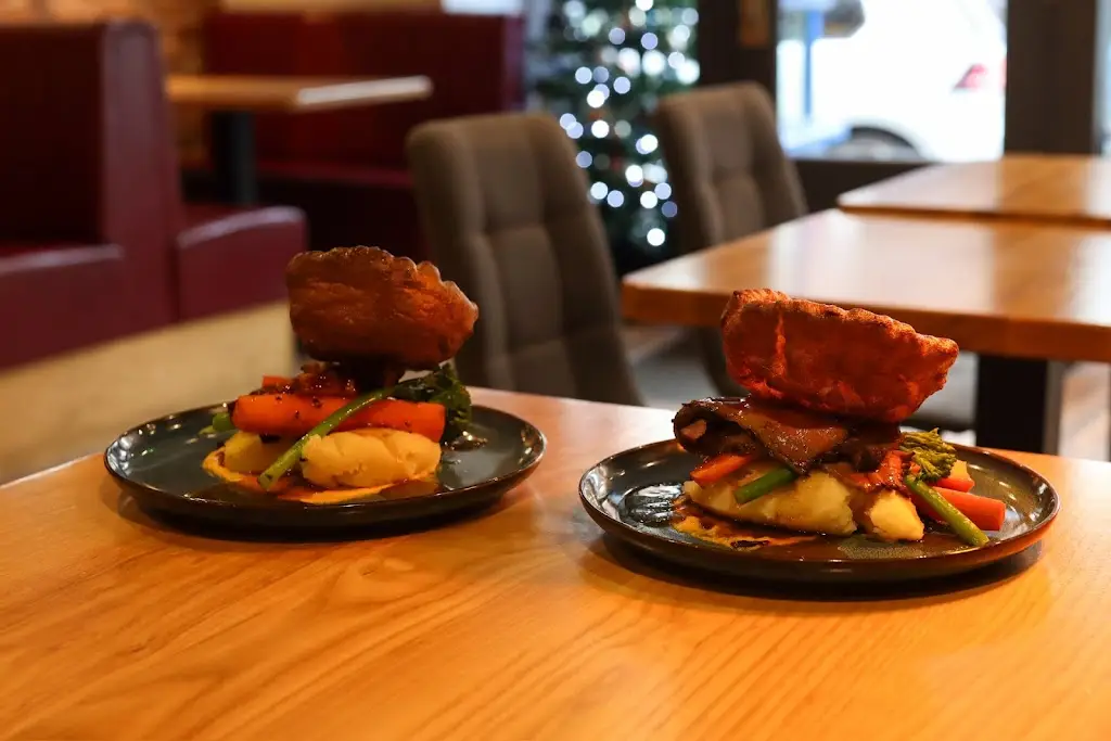 19 Kitchen & Bar_Garstang_slider_image_2