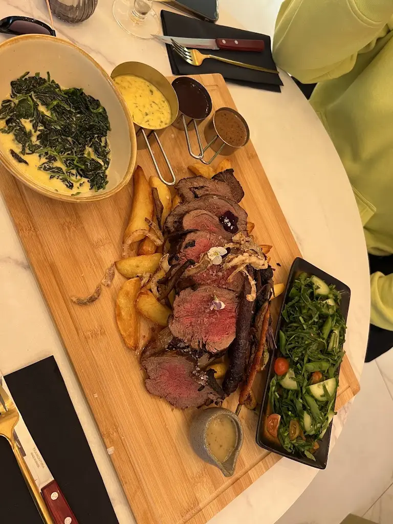 Menu_Arnies_Frinton-on-Sea_image_8