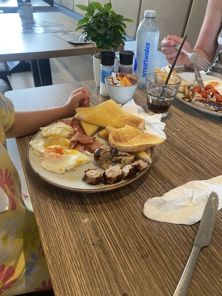 Menu_Fifi's_Frinton-on-Sea_image_7