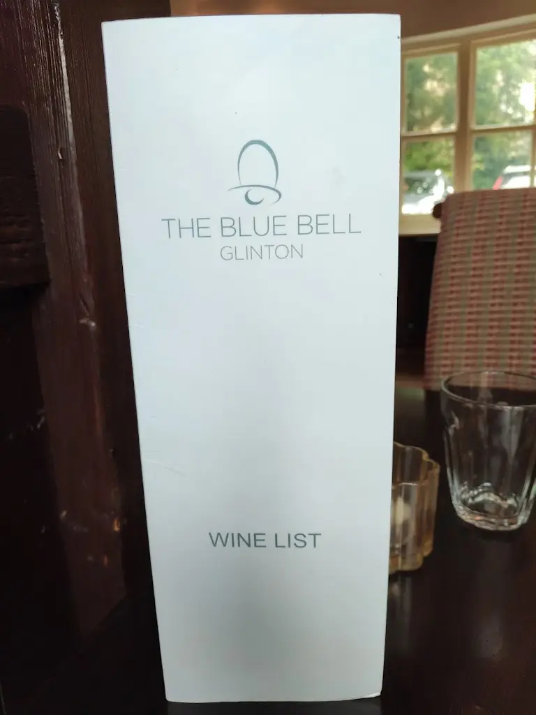 Solo Traveller_The Blue Bell_Glinton_review