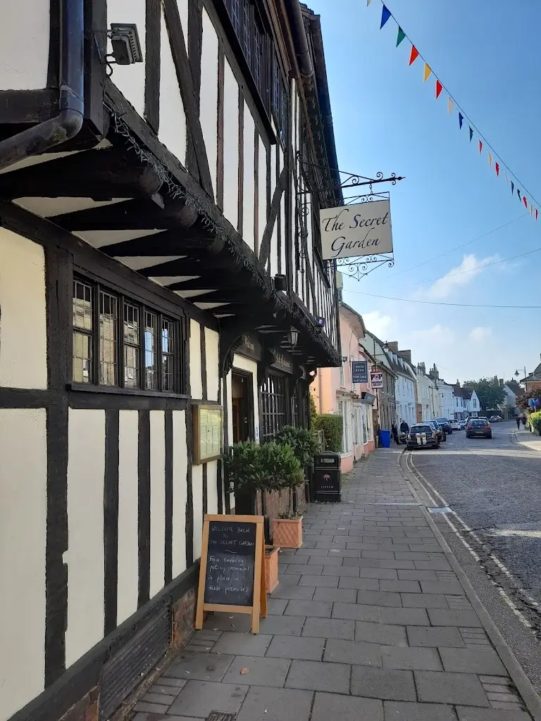 Debbie COOKE_The Secret Garden_Glemsford_review