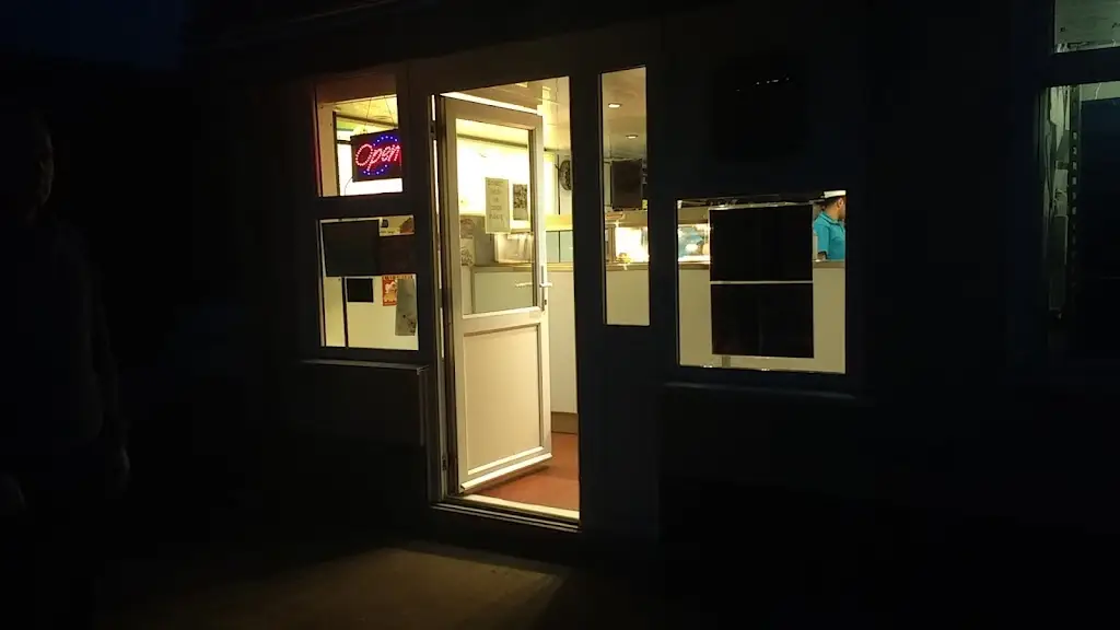 Rumbles Chip Shop_Glemsford_slider_image_2